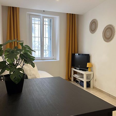 Studio Equipe Confort Proche De Toutes Commodites La Seyne-sur-Mer Buitenkant foto