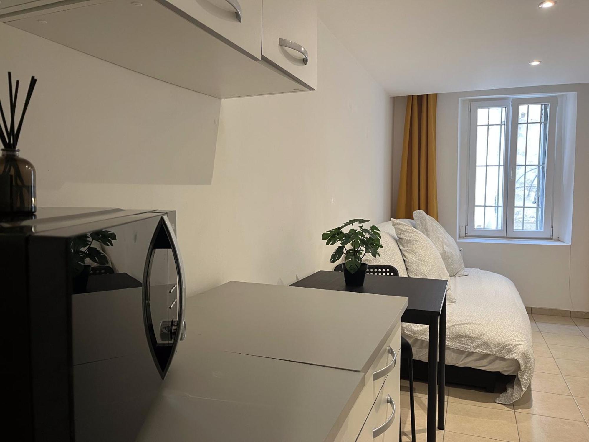 Studio Equipe Confort Proche De Toutes Commodites La Seyne-sur-Mer Buitenkant foto