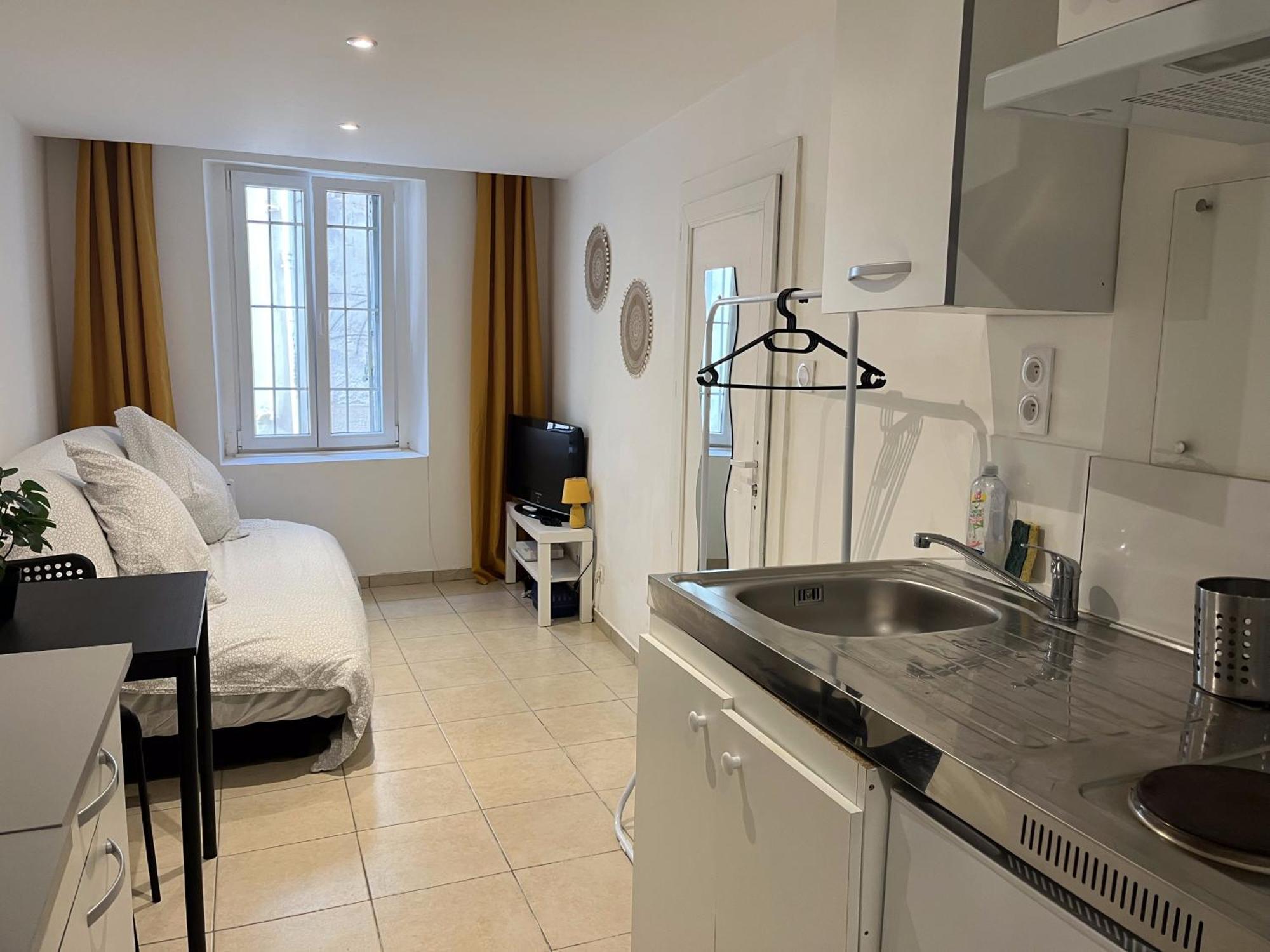 Studio Equipe Confort Proche De Toutes Commodites La Seyne-sur-Mer Buitenkant foto